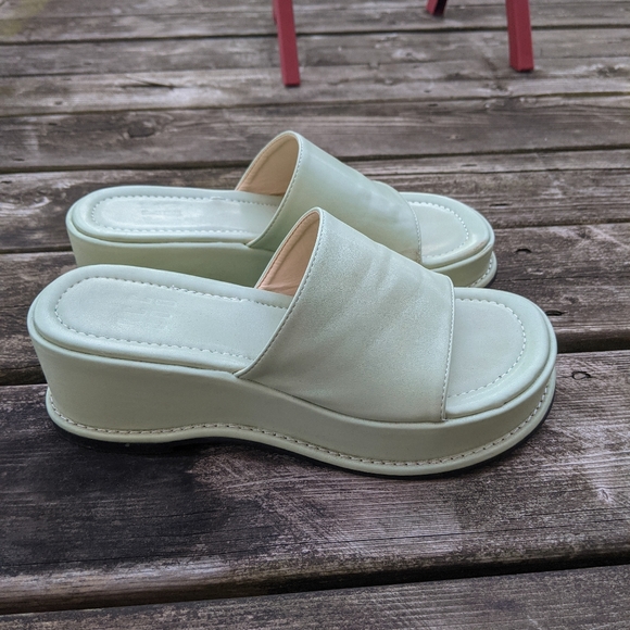 Shop Peche Frida platform mule green/mint - Picture 2 of 5